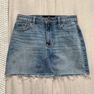NWOT Hollister Medium Wash High Rise Denim Skirt